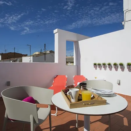 Singularstays Mosaic Apartment